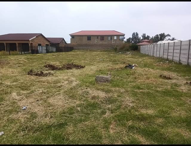 1,083M² VACANT LAND FOR SALE IN RIVERSDALE